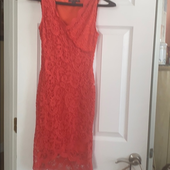 Ladies dress - Picture 1 of 1